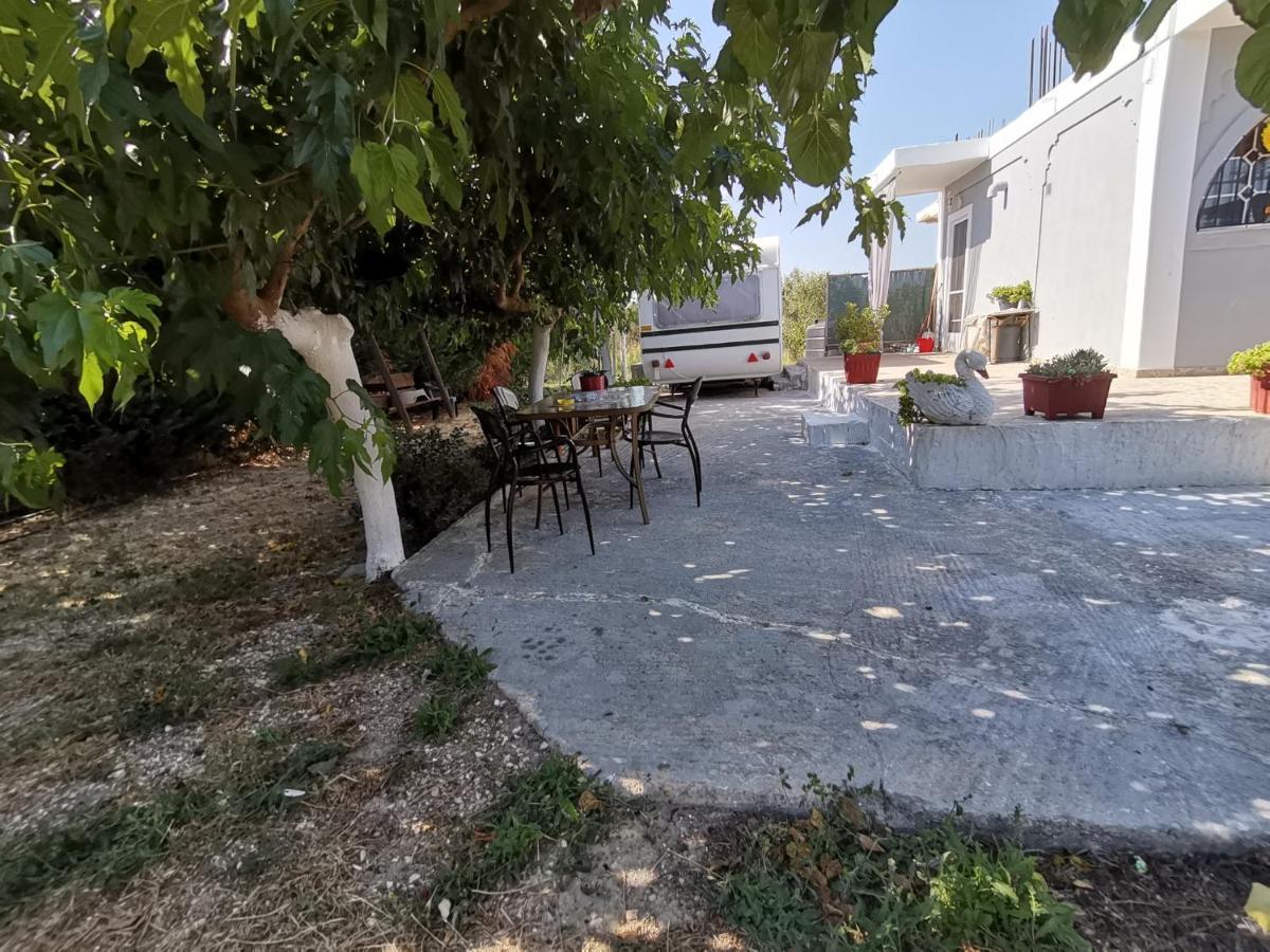 Green Garden Caravan Hotel Agrilia Luaran gambar