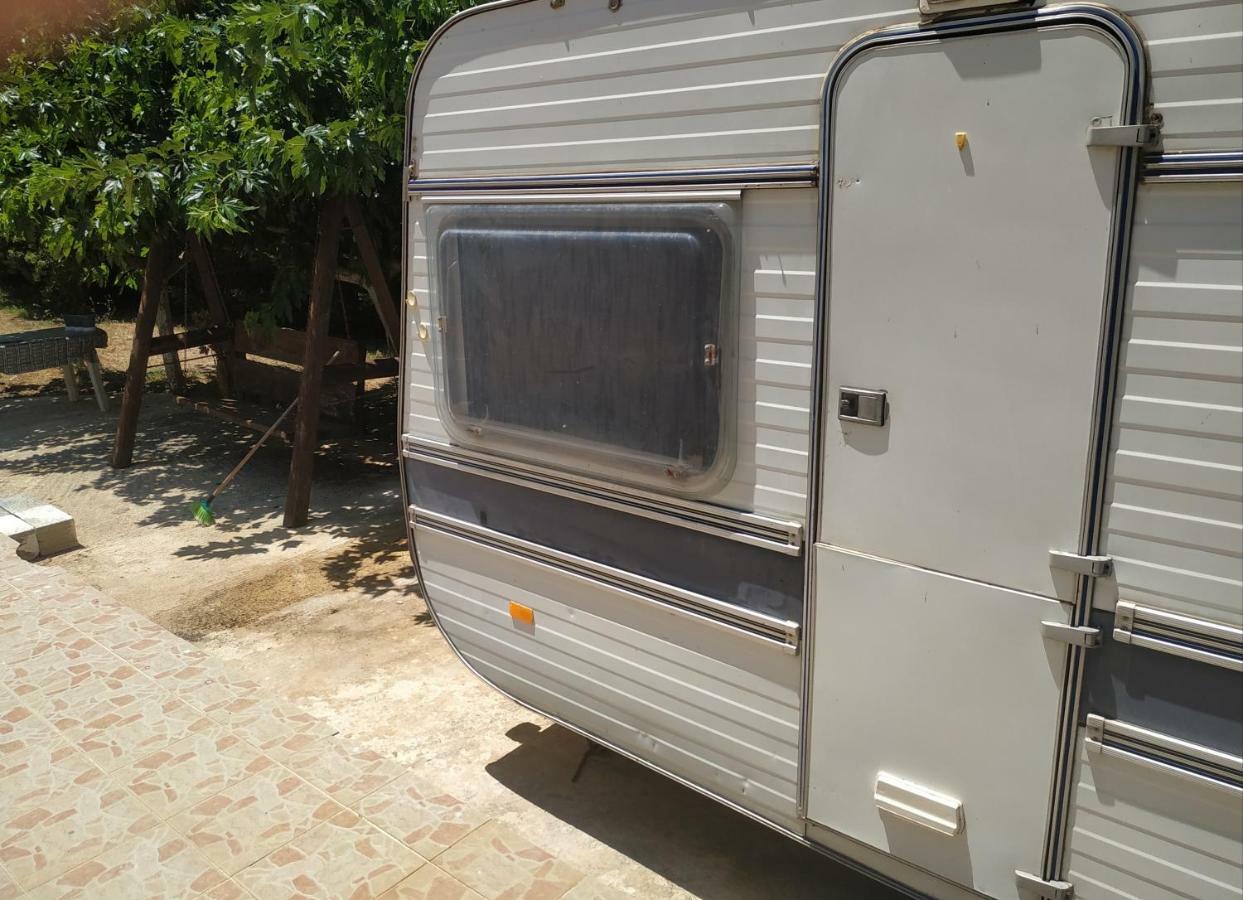 Green Garden Caravan Hotel Agrilia Luaran gambar